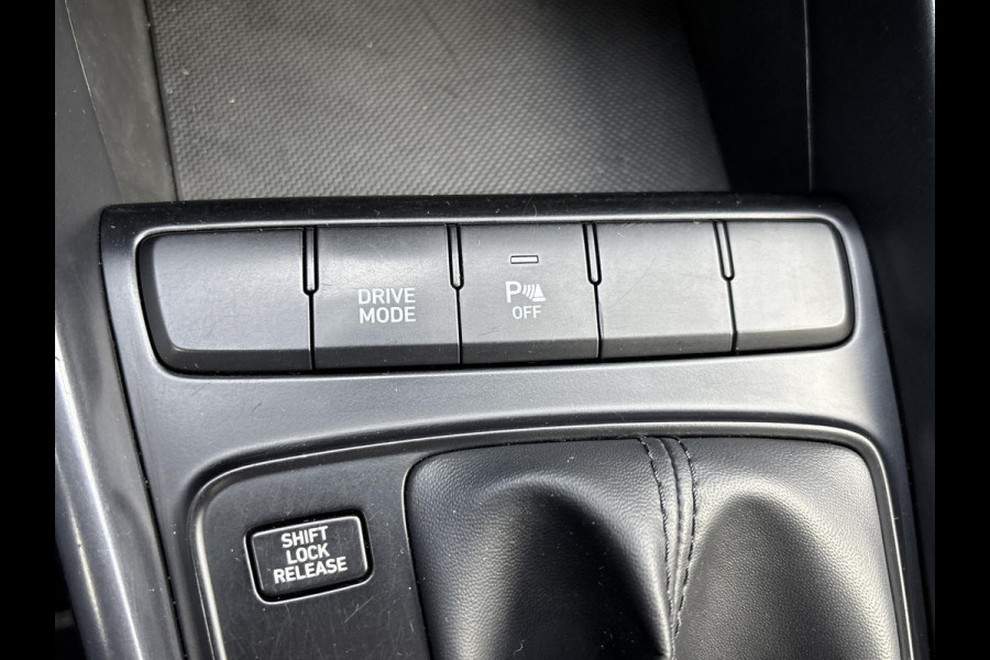 Hyundai i20 1.0 T-GDI Comfort | automaat | zwart dak | Apple Carplay/Android Auto | airco | cruise control | blind-spot