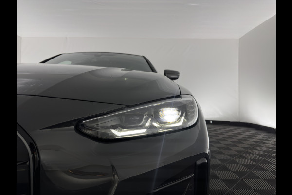 BMW i4 eDrive40 84 kWh M-Sportpack [ 3-Fase ] { SOH-95%} (INCL-BTW) *LEATHER-ALCANTARA | FULL-LED | ADAPTIVE-CRUISE | WIDE-SCREEN-DIGI-COCKPIT | DAB+ | CAMERA | AMBIENT-LIGHT | CARPLAY | SPORT-SEATS | PRIVACY-GLASS | TOWBAR | 18''ALU*