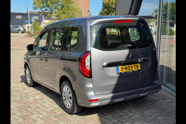 Renault Kangoo Family TCe 100 Edition One / Navi / Parkeerhulp achter Renault Kangoo Family TCe 100 Edition One / Navi / Parkeerhulp achter