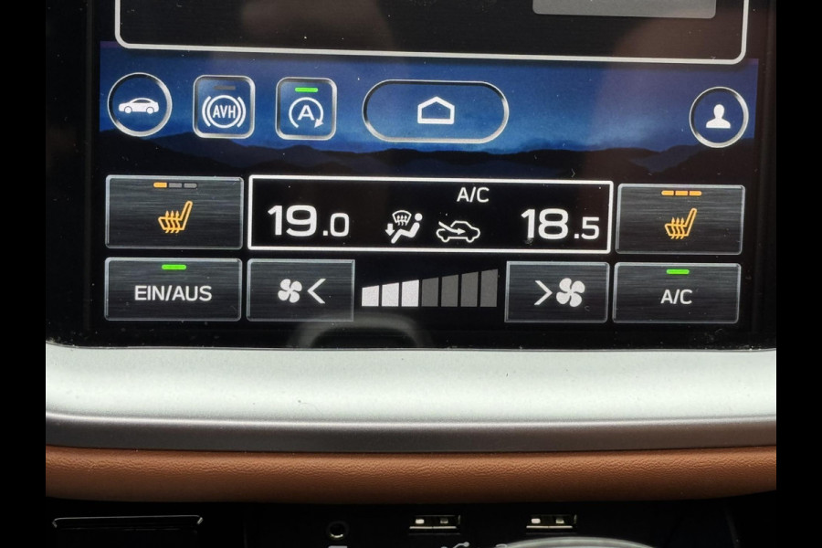 Subaru Outback 2.5i Premium Automaat Adaptive cruise Climate control Stuur-/stoelverwarming voor/achter Schuif-/kanteldak Leer