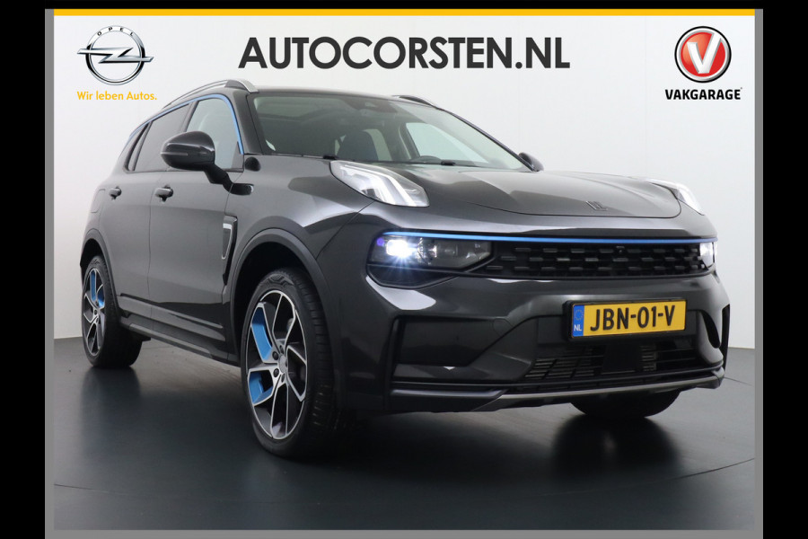 Lynk & Co 01 1.5 PHEV AUT-7 261pk Pano-Schuif-K-dak 20" 360°Camera Apple Carplay Android Auto Adaptive-Cruise Navi Pdc Ecc Keyless Led Plug-I Elek.Memory.Stoel File assistent Dodehoek detector Elektrisch bedienbare achterklep Rijstrooksensor Wifi Verkeersbord detectie 425Nm koppel 3,7kw laadvermogen A-label Euro 6 Hybride Benzine/Elektrisch rijden tot ca.69km 1.800kg trekvermogen