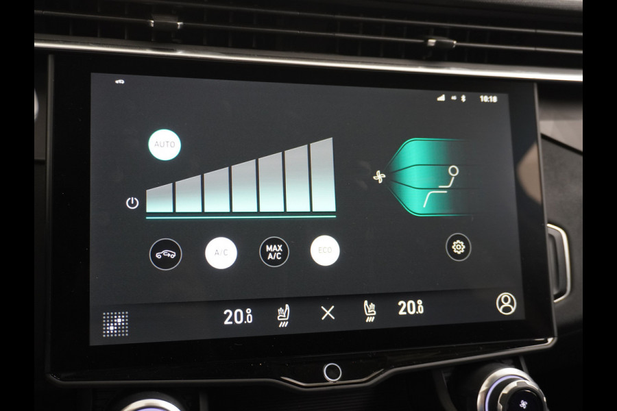 Lynk & Co 01 1.5 PHEV AUT-7 261pk Pano-Schuif-K-dak 20" 360°Camera Apple Carplay Android Auto Adaptive-Cruise Navi Pdc Ecc Keyless Led Plug-I Elek.Memory.Stoel File assistent Dodehoek detector Elektrisch bedienbare achterklep Rijstrooksensor Wifi Verkeersbord detectie 425Nm koppel 3,7kw laadvermogen A-label Euro 6 Hybride Benzine/Elektrisch rijden tot ca.69km 1.800kg trekvermogen