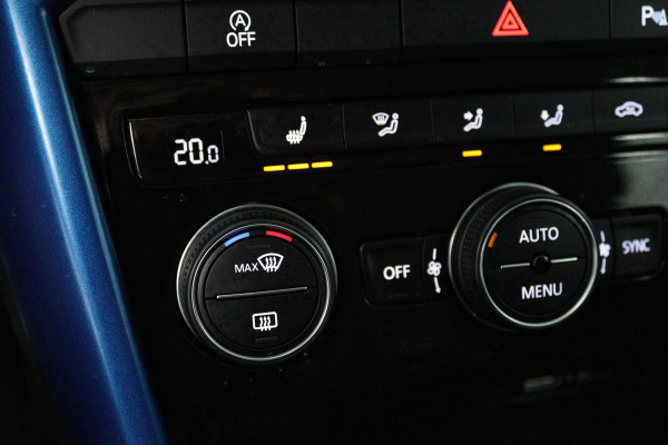 Volkswagen T-Roc 1.5 TSI Sport (NAVIGATIE, CLIMA, PARKEERSENSOREN, STOELVERWARMING, GOED ONDERHOUDEN)
