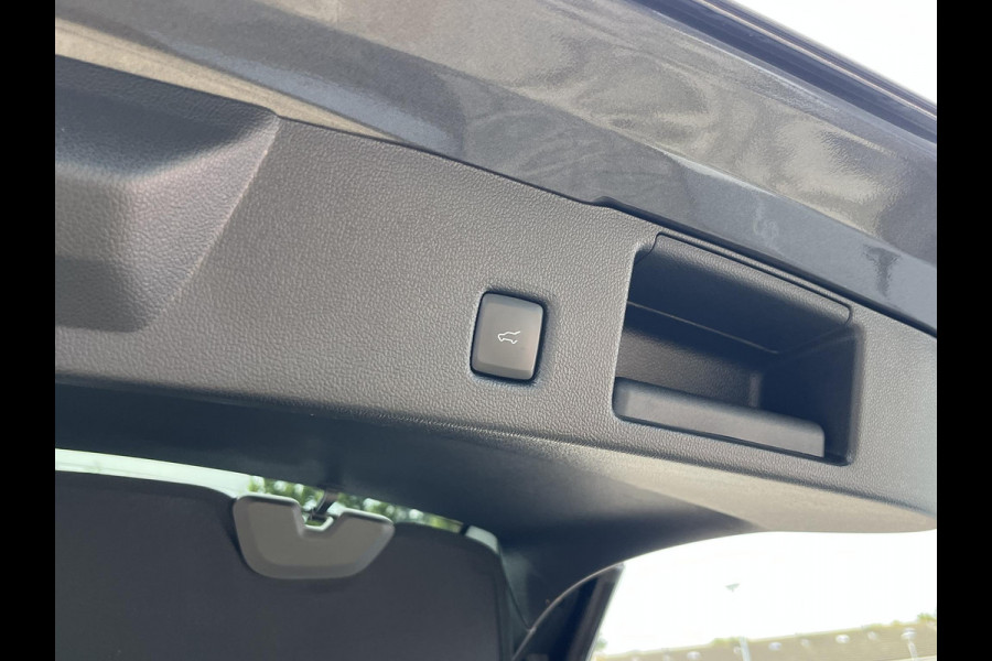 Ford Kuga 2.5 PHEV Vignale 225pk Driver Assist Pack | Technology Pack | Wegklapbare Trekhaak | Winterpack | Memory Seats  | Dealer onderhouden