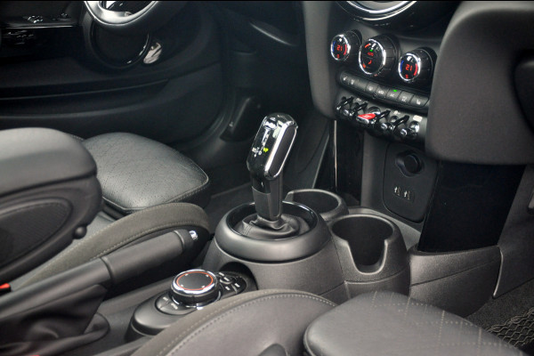 MINI Mini 1.5 Cooper Chili Automaat | Panoramadak | LED | Apple CarPlay