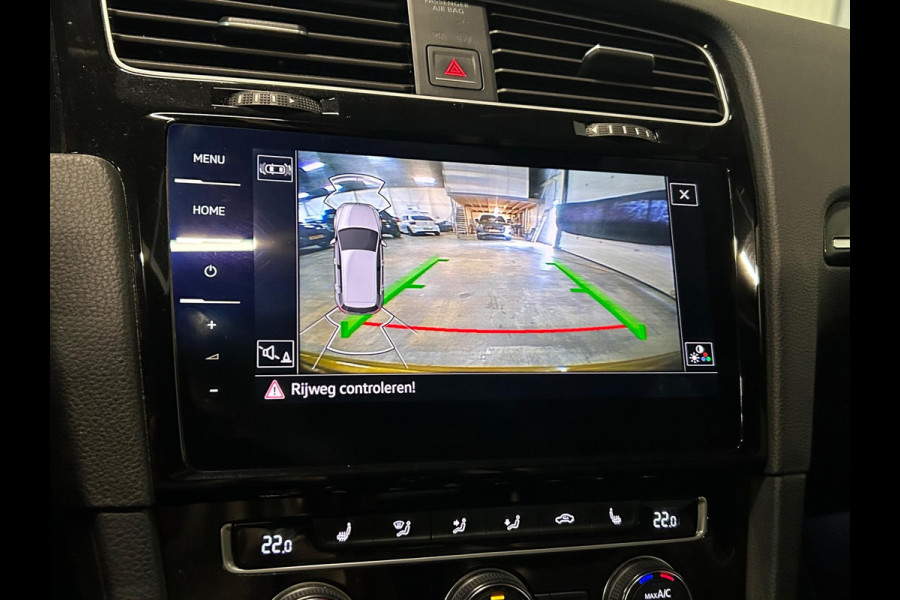Volkswagen Golf 2.0 TSI 4Motion R | PANO | DYNAUDIO | REMUS UITLAAT | DCC | KURKUMA GEEL