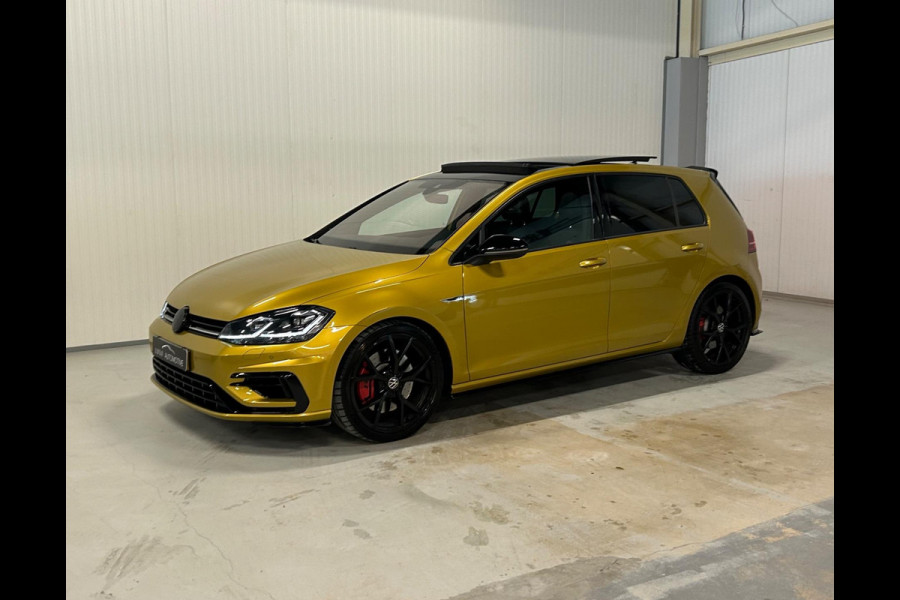 Volkswagen Golf 2.0 TSI 4Motion R | PANO | DYNAUDIO | REMUS UITLAAT | DCC | KURKUMA GEEL