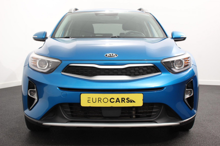 Kia Stonic 1.0 T-GDi 120pk DCT Prestige | Navigatie | Apple Carplay/Android Auto | Parkeersensor achter | Camera | Adaptive Cruise Control | Stoel-en stuurverwarming | Getinte ramen | Climatronic