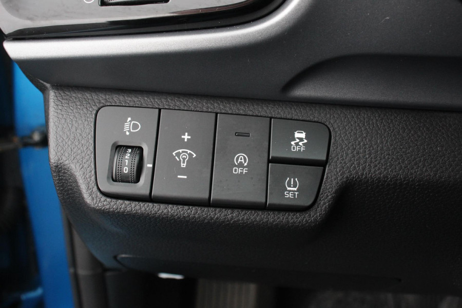 Kia Stonic 1.0 T-GDi 120pk DCT Prestige | Navigatie | Apple Carplay/Android Auto | Parkeersensor achter | Camera | Adaptive Cruise Control | Stoel-en stuurverwarming | Getinte ramen | Climatronic