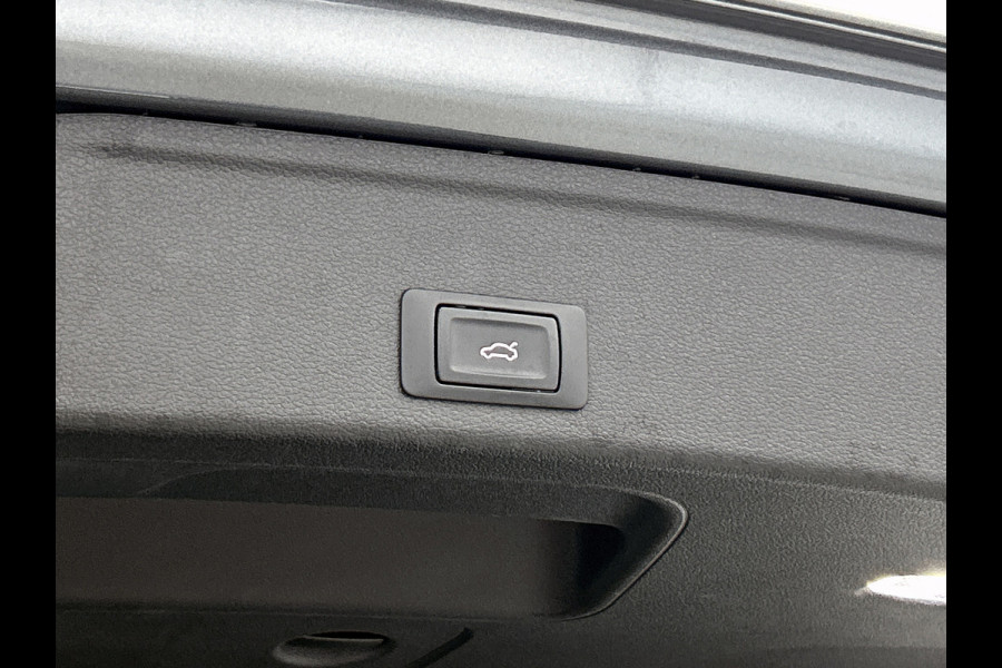 Audi A4 Avant 2.0 TFSI ultra Design Pro Line Plus(Goed OnderH, Navi, Digitale Dash, StoelV, Parkeer Sensoren, Etc)