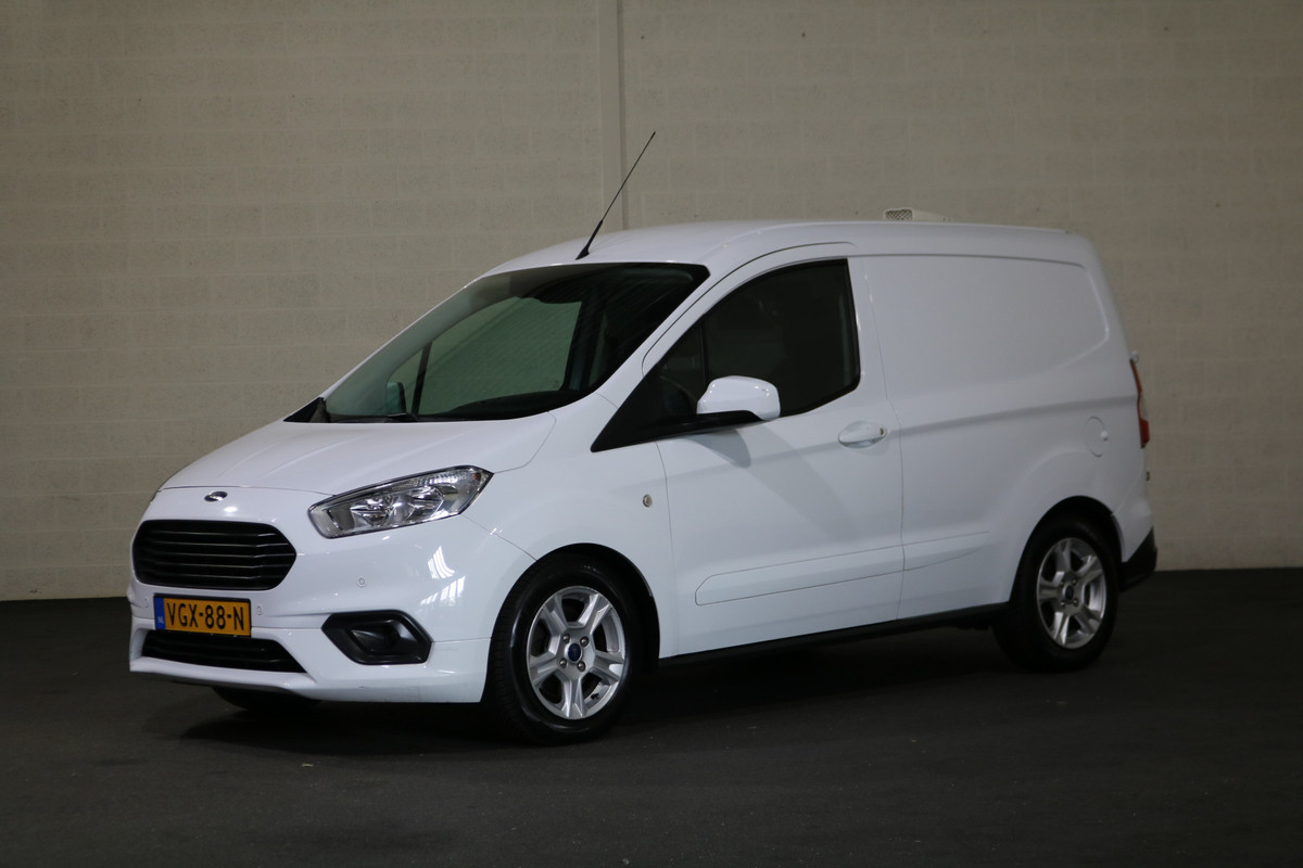 Ford Transit Courier 1.5 TDCI 100pk Limited Airco Navigatie Camera