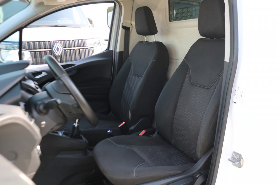 Ford Transit Courier 1.5 TDCI 100pk Limited Airco Navigatie Camera