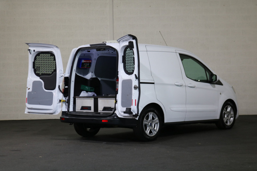 Ford Transit Courier 1.5 TDCI 100pk Limited Airco Navigatie Camera