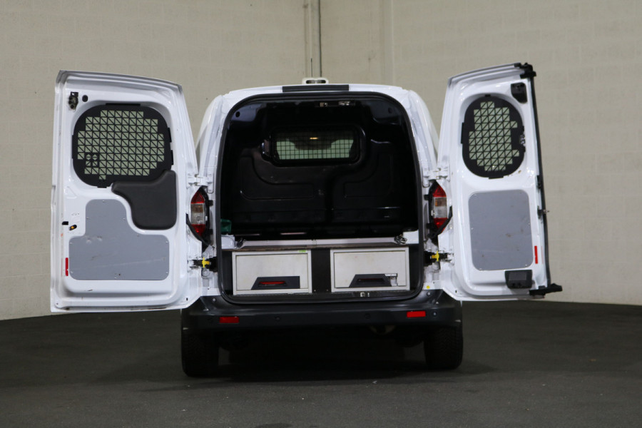 Ford Transit Courier 1.5 TDCI 100pk Limited Airco Navigatie Camera