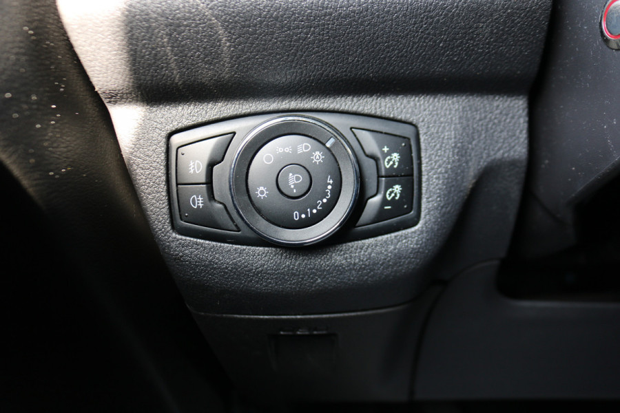 Ford Transit Courier 1.5 TDCI 100pk Limited Airco Navigatie Camera