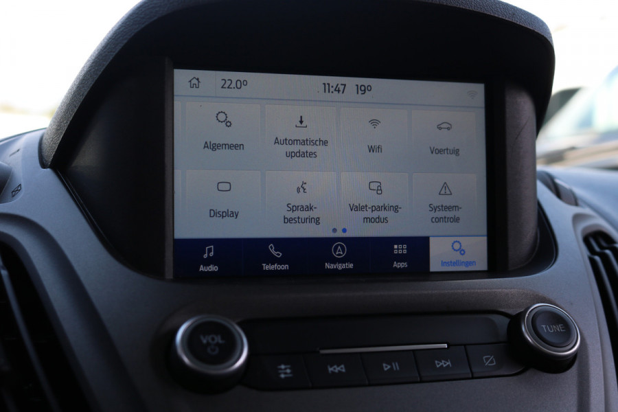 Ford Transit Courier 1.5 TDCI 100pk Limited Airco Navigatie Camera