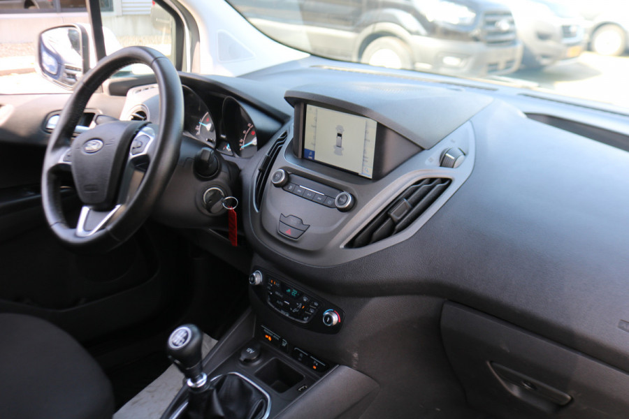 Ford Transit Courier 1.5 TDCI 100pk Limited Airco Navigatie Camera