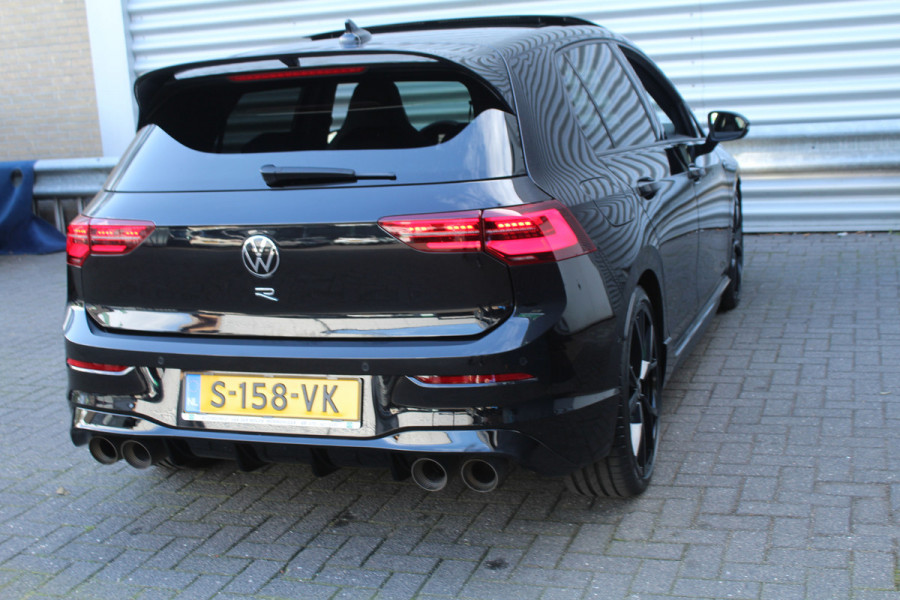 Volkswagen Golf 2.0 TSI 320pk R 4Motion DSG7 Clima Cruise Navi Camera Panoramadak HUD Akrapovic