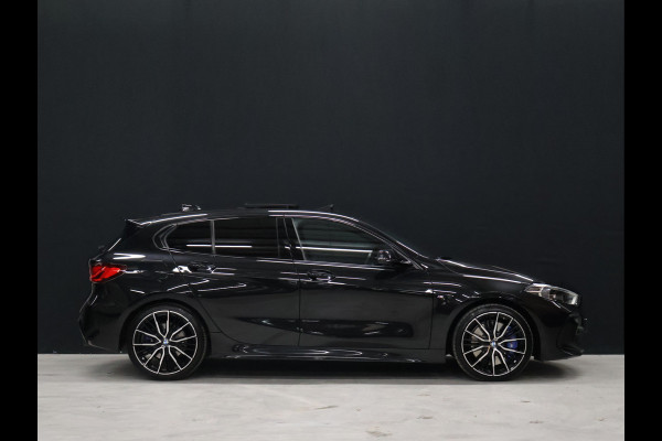 BMW 1-serie 118i M-Sport High Executive Edition [M-CONTOURSTOEL, SCHUIFKANTELDAK, HARMAN KARDON, M-SPOILER, STOELVERWARMING, M-SPORT STEERING, NIEUWSTAAT]