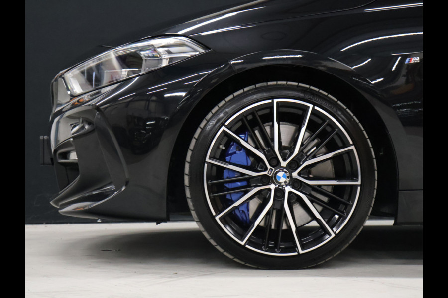 BMW 1-serie 118i M-Sport High Executive Edition [M-CONTOURSTOEL, SCHUIFKANTELDAK, HARMAN KARDON, M-SPOILER, STOELVERWARMING, M-SPORT STEERING, NIEUWSTAAT]