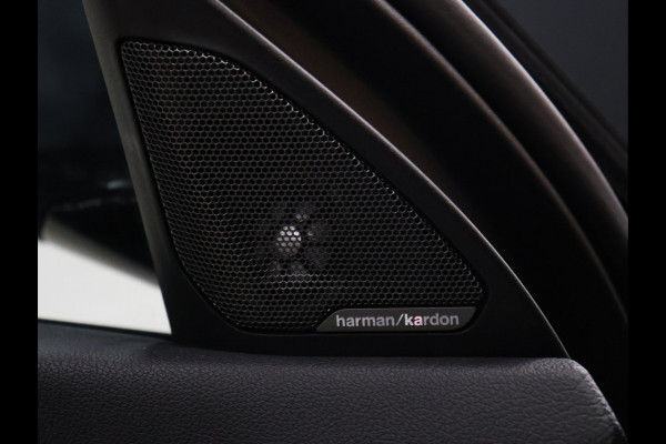 BMW 1-serie 118i M-Sport High Executive Edition [M-CONTOURSTOEL, SCHUIFKANTELDAK, HARMAN KARDON, M-SPOILER, STOELVERWARMING, M-SPORT STEERING, NIEUWSTAAT]