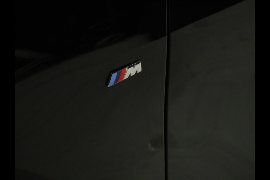 BMW 1-serie 118i M-Sport High Executive Edition [M-CONTOURSTOEL, SCHUIFKANTELDAK, HARMAN KARDON, M-SPOILER, STOELVERWARMING, M-SPORT STEERING, NIEUWSTAAT]
