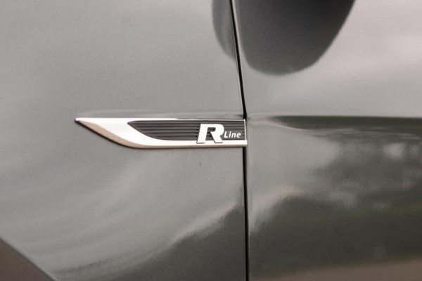 Volkswagen GOLF Variant 1.5 TSI Highline Business R-Line Automaat !!NIEUWBINNEN!!