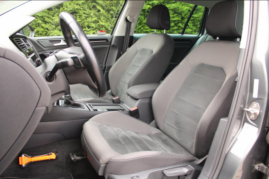 Volkswagen GOLF Variant 1.5 TSI Highline Business R-Line Automaat !!NIEUWBINNEN!!