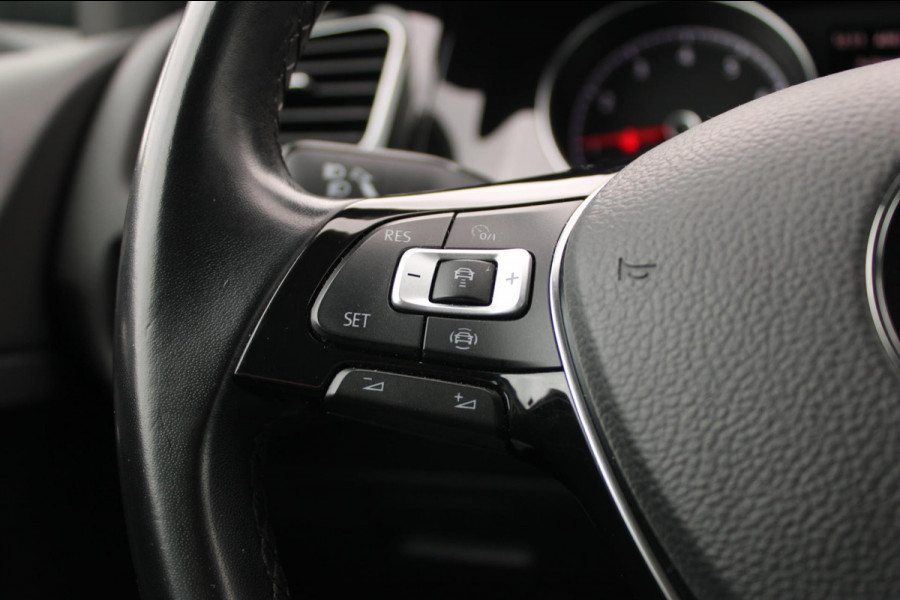 Volkswagen GOLF Variant 1.5 TSI Highline Business R-Line Automaat !!NIEUWBINNEN!!