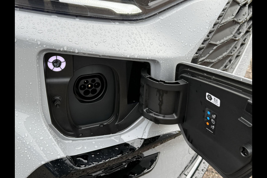 Ford Transit Custom 320 2.5 PHEV L2H1 MS-RT DC | SCI | 233pk | | Dubbele Cabine | Dubbele zijschuifdeur | Inklapbare trekhaak | Navigatie systeem | Adaptieve LED koplampen met verblindingsvrij grootlicht | Bekleding zijwand en achterdeuren (volledig)