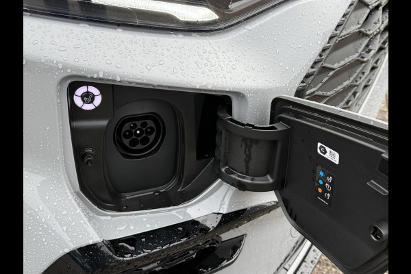 Ford Transit Custom 320 2.5 PHEV L2H1 MS-RT DC | SCI | 233pk | | Dubbele Cabine | Dubbele zijschuifdeur | Inklapbare trekhaak | Navigatie systeem | Adaptieve LED koplampen met verblindingsvrij grootlicht | Bekleding zijwand en achterdeuren (volledig)