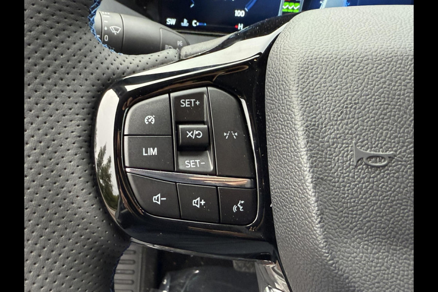 Ford Transit Custom 320 2.5 PHEV L2H1 MS-RT DC | SCI | 233pk | | Dubbele Cabine | Dubbele zijschuifdeur | Inklapbare trekhaak | Navigatie systeem | Adaptieve LED koplampen met verblindingsvrij grootlicht | Bekleding zijwand en achterdeuren (volledig)