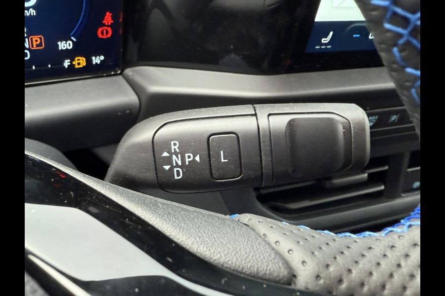 Ford Transit Custom 320 2.5 PHEV L2H1 MS-RT DC | SCI | 233pk | | Dubbele Cabine | Dubbele zijschuifdeur | Inklapbare trekhaak | Navigatie systeem | Adaptieve LED koplampen met verblindingsvrij grootlicht | Bekleding zijwand en achterdeuren (volledig)