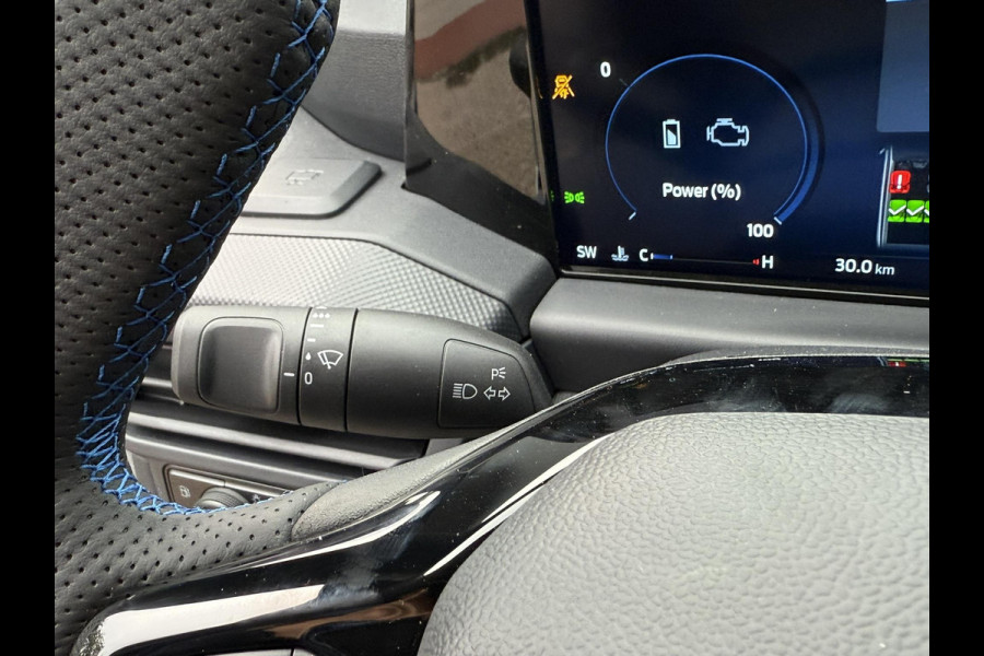 Ford Transit Custom 320 2.5 PHEV L2H1 MS-RT DC | SCI | 233pk | | Dubbele Cabine | Dubbele zijschuifdeur | Inklapbare trekhaak | Navigatie systeem | Adaptieve LED koplampen met verblindingsvrij grootlicht | Bekleding zijwand en achterdeuren (volledig)