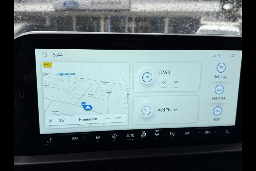 Ford Transit Custom 320 2.5 PHEV L2H1 MS-RT DC | SCI | 233pk | | Dubbele Cabine | Dubbele zijschuifdeur | Inklapbare trekhaak | Navigatie systeem | Adaptieve LED koplampen met verblindingsvrij grootlicht | Bekleding zijwand en achterdeuren (volledig)