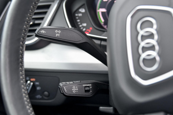 Audi Q5 55 TFSI e quattro Competition 3x S-Line. Luchtv, Massage, Pano, ACC, 360, B&O, Trekh, Keyless, Matrix, CarPlay, Sfeer!