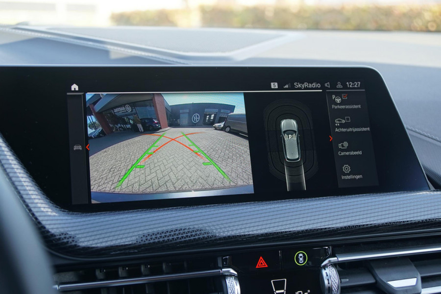 BMW 1-serie 118i Executive Edition + HARMAN KARDON / CAMERA / STOELVERWARMING