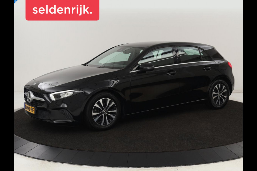 Mercedes-Benz A-Klasse 180 Business Solution | Carplay | Camera | Adaptive cruise | Automaat | Navigatie | Lane asssist | LED | Stoelverwarming