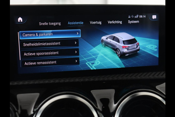 Mercedes-Benz A-Klasse 180 Business Solution | Carplay | Camera | Adaptive cruise | Automaat | Navigatie | Lane asssist | LED | Stoelverwarming