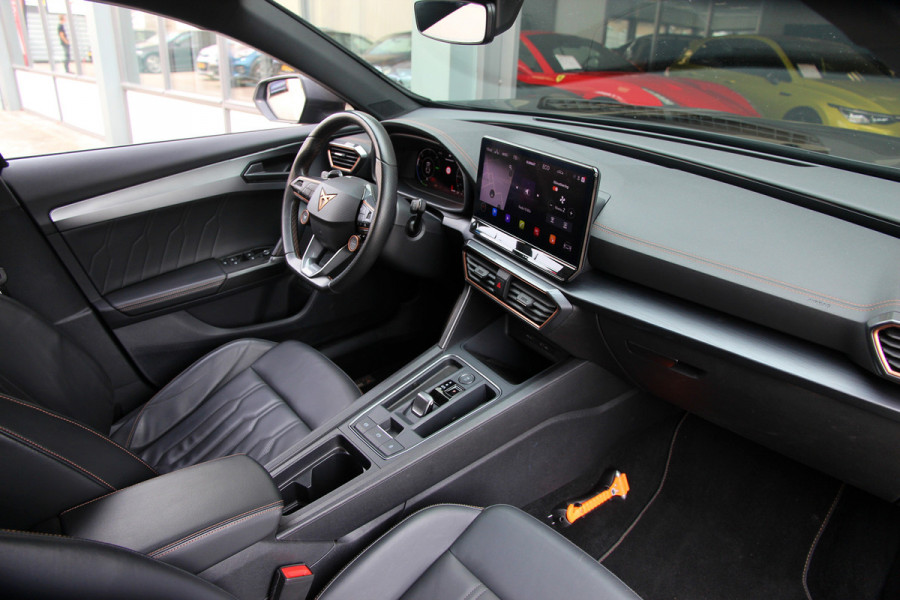 CUPRA Formentor 1.4 e-Hybrid VZ Copper Edition | ACC | 360 | Trekhaak | Memory | Keyless | 19