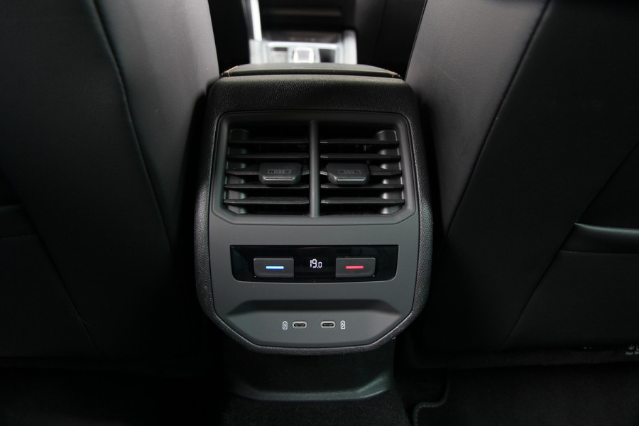 CUPRA Formentor 1.4 e-Hybrid VZ Copper Edition | ACC | 360 | Trekhaak | Memory | Keyless | 19