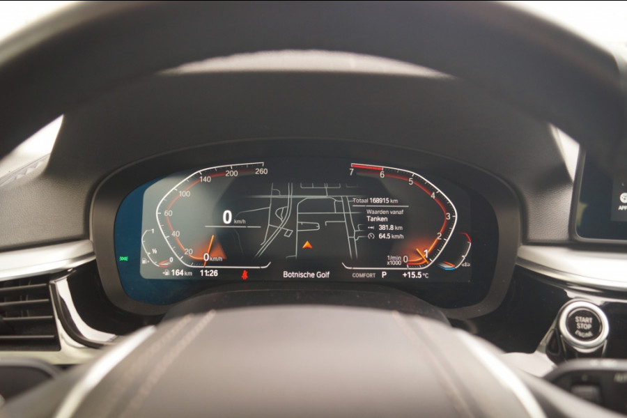 BMW 5 Serie Touring 520i 184pk Automaat High Executive Edition -LEER-