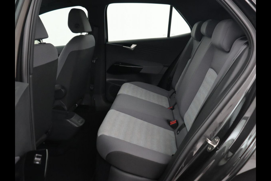 Volkswagen ID.3 Life 58 kWh | Carplay | Sfeerverlichting | Cruise Control | Stoelverwarming | Stuurverwarming | Parkeersensor | Navigatie | Climate controle