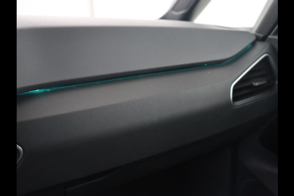 Volkswagen ID.3 Life 58 kWh | Carplay | Sfeerverlichting | Cruise Control | Stoelverwarming | Stuurverwarming | Parkeersensor | Navigatie | Climate controle