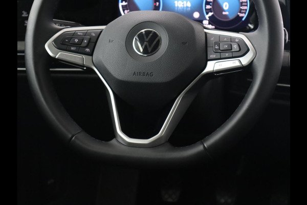 Volkswagen Golf 1.5 TSI | Carplay | Navigatie | Sfeerverlichting | Memory | Sportstoelen | Stoelverwarming | LED | Lane assist | Adaptive cruise | Climate control