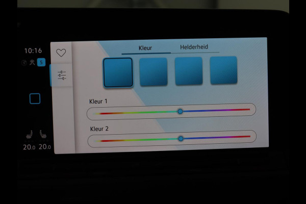 Volkswagen Golf 1.5 TSI | Carplay | Navigatie | Sfeerverlichting | Memory | Sportstoelen | Stoelverwarming | LED | Lane assist | Adaptive cruise | Climate control