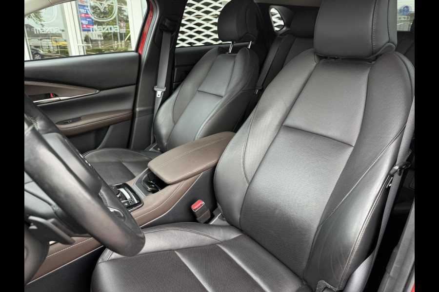 Mazda CX-30 2.0 e-SkyActiv-G M Hybrid Luxury | Automaat | LEER | BOSE| 360 CAMERA | HEAD UP DISPLAY |