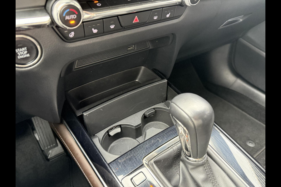 Mazda CX-30 2.0 e-SkyActiv-G M Hybrid Luxury | Automaat | LEER | BOSE| 360 CAMERA | HEAD UP DISPLAY |