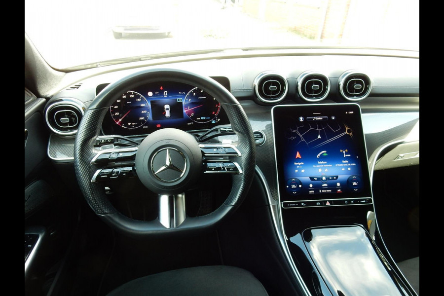Mercedes-Benz C-Klasse Estate 200 AMG LINE*LED VERL*LEDER*360 CAM*NAVI*
