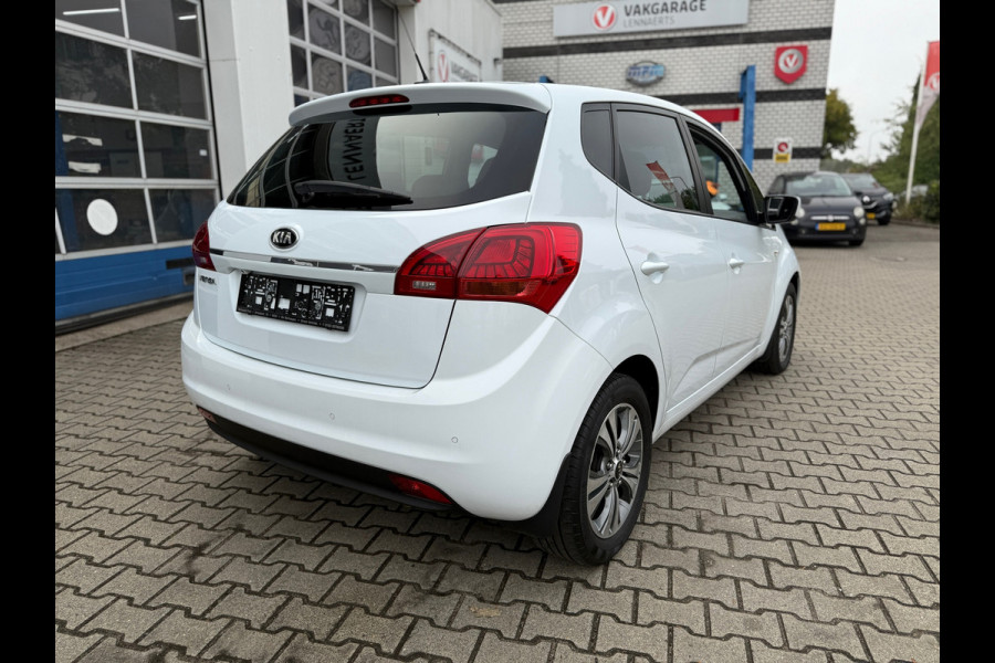 Kia Venga 1.6 CVVT DynamicLine Automaat (BOVAG/RIJKLAARPRIJS)